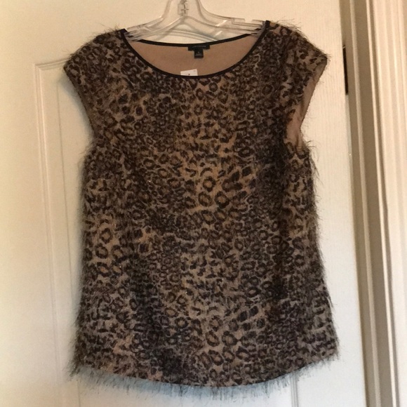 Ann Taylor Sleeveless Eyelash Leopard Print Top with shimmer - Picture 2 of 7